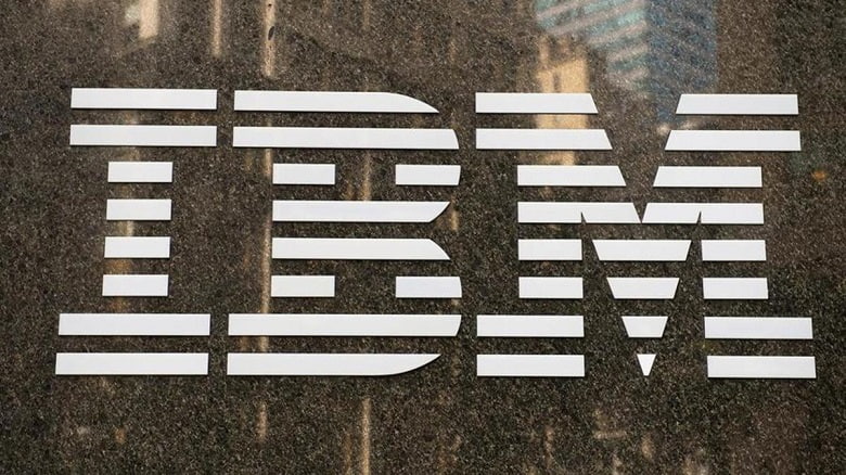 IBM Sees Weak Earnings for 2016