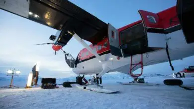 Plane Rescues Sick Employee From US Science Station