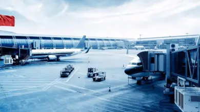 China on the Verge of Huge Losses in Its Aviation Industry