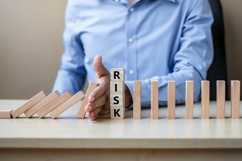 Risks Associated with Arbitrage Betting